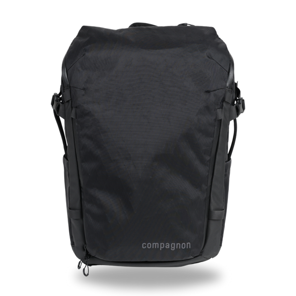 compagnon Adapt backpack 25L 2.0 Fotorucksack in Volcano Black